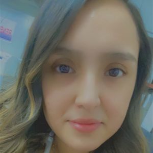 Meet your Posher, Monica